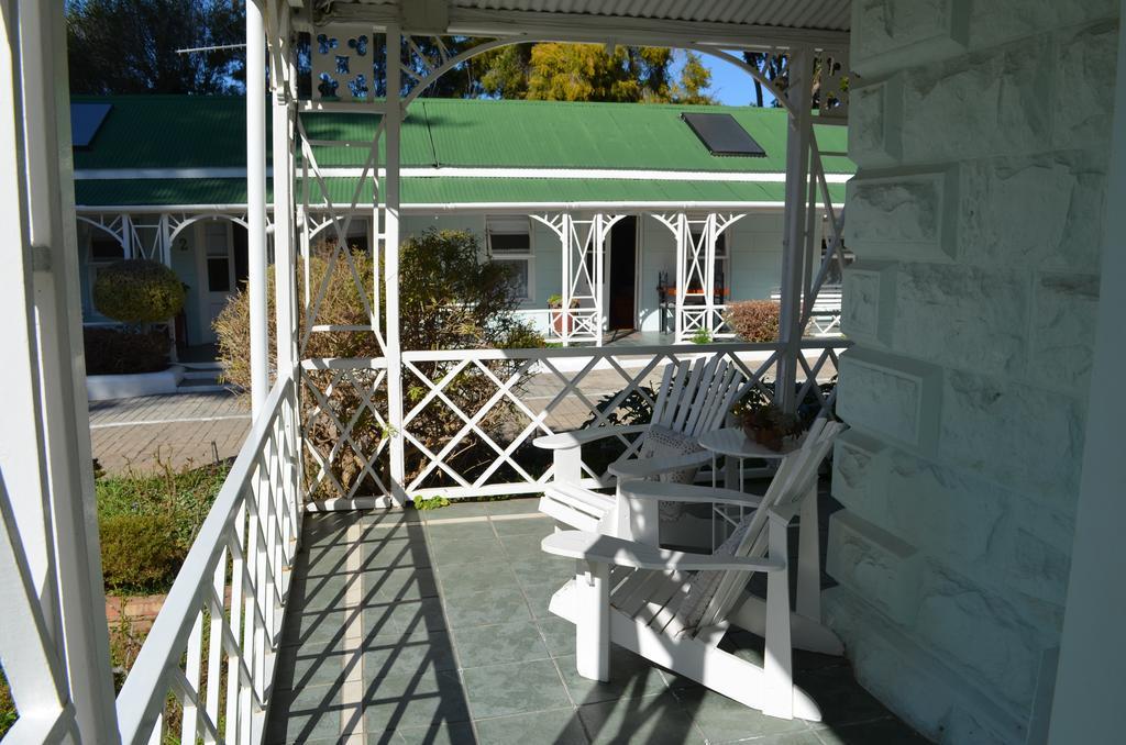 Adley House Panzió Oudtshoorn Kültér fotó
